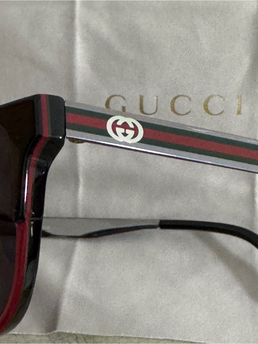 Gucci Black Sunglasses with Red Trim Rectangular Frames